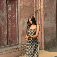 Women's Printed Straight Sleeveless Kurta